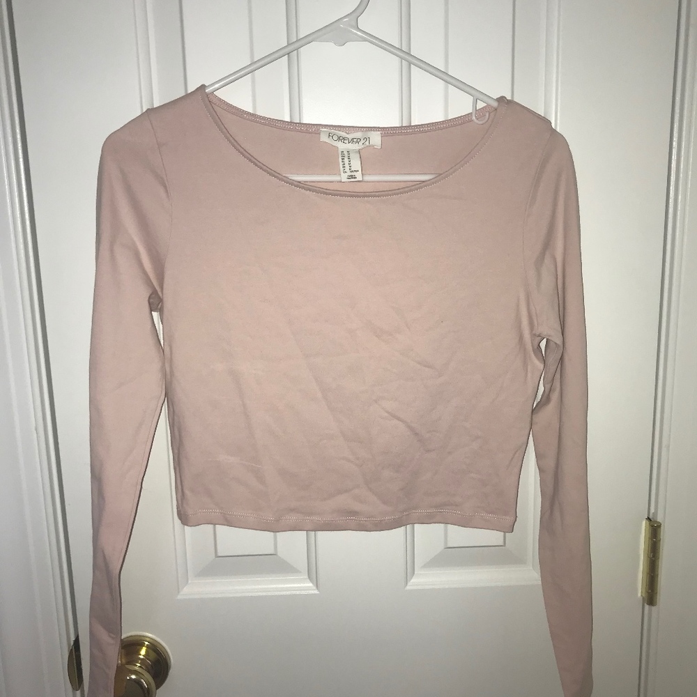 Forever 21 Light pink long sleeve crop top